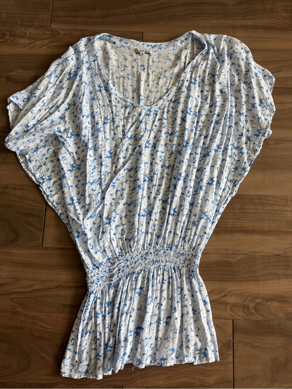 Tiare Hawaii White and Blue Floral Tunic Top